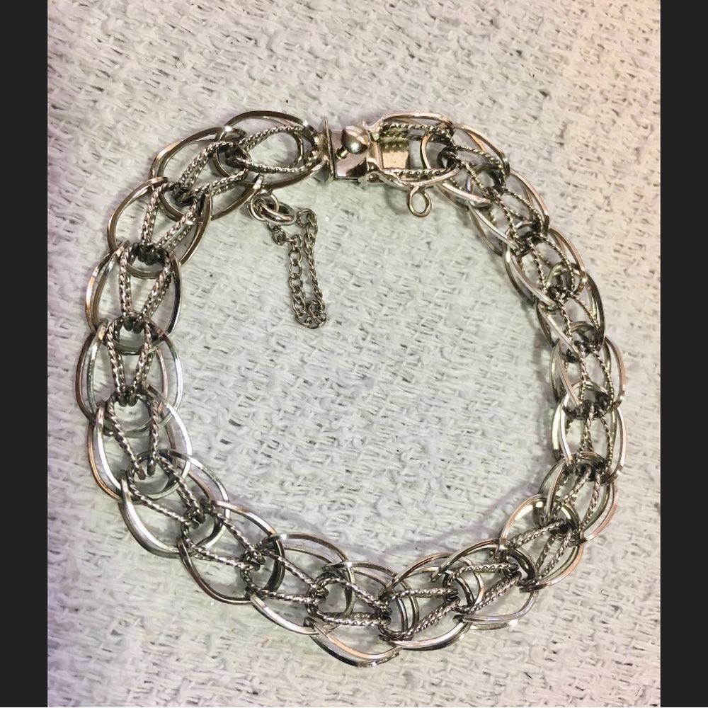 1717 Vtg Sterling Silver Vintage Charm Bracelet Interwoven Links